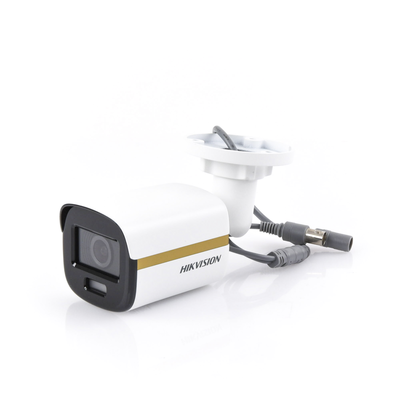 Bala TURBOHD 4K (8 Megapixel) / Imagen a Color 24/7 (ColorVu) / Lente 2.8 mm / METAL / Luz Blanca 20 mts / Exterior IP67 / WDR 130 dB