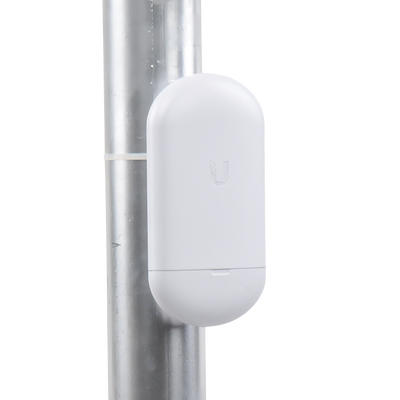 NanoStation airMAX Loco5AC CPE hasta 450 Mbps, 5 GHz (5150 - 5875 MHz), con antena integrada de 13 dBi, no incluye adaptador PoE