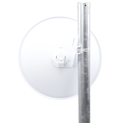 PowerBeam airMAX M5, larga distancia, frecuencia 5 GHz (5170-5875 MHz) con antena tipo plato de 25 dBi