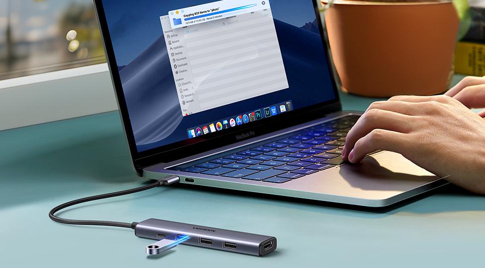 Hubs y Adaptadores Ugreen