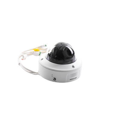 Domo IP 4 Megapixel / Lente Mot. 2.8 a 12 mm / 40 mts IR EXIR / IK10 / IP67 / H.265+ / WDR 140 dB / Captura Facial / DeepinView / Búsqueda por Atributos / Micrófono Integrado / Micro SD