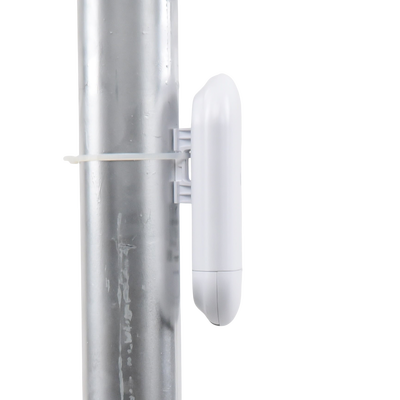 NanoStation airMAX Loco5AC CPE hasta 450 Mbps, 5 GHz (5150 - 5875 MHz), con antena integrada de 13 dBi, no incluye adaptador PoE